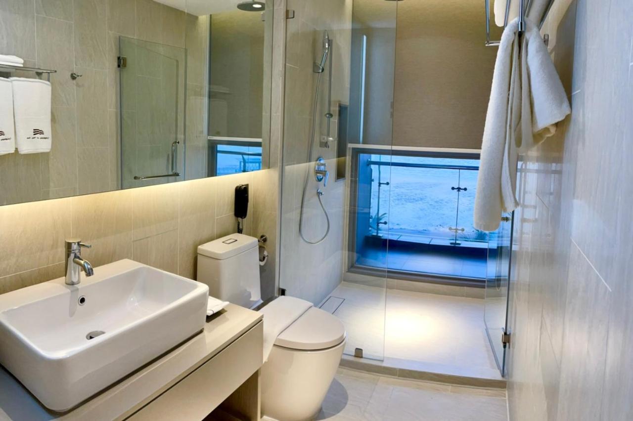 Symphony Of The Sea Hotel Банг Саен Экстерьер фото