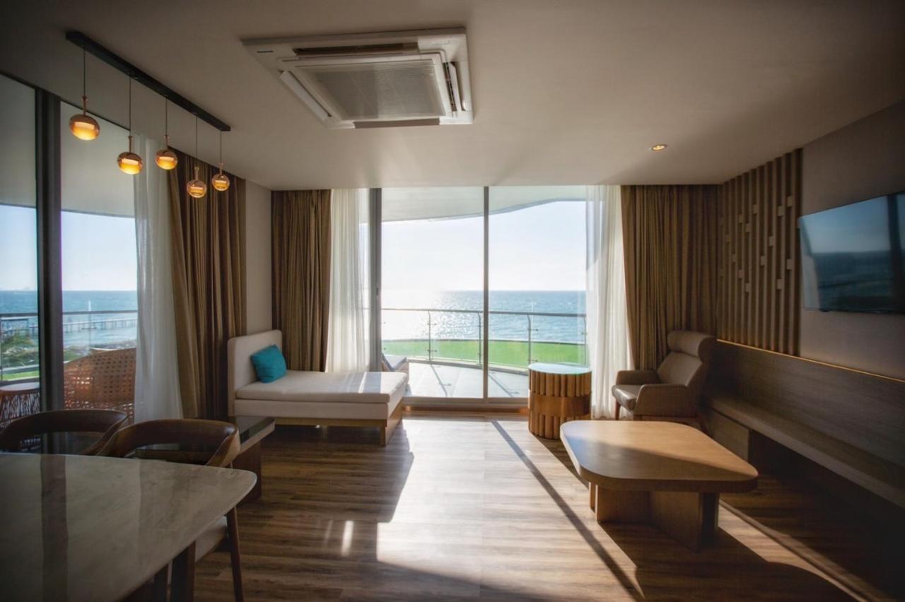 Symphony Of The Sea Hotel Банг Саен Экстерьер фото